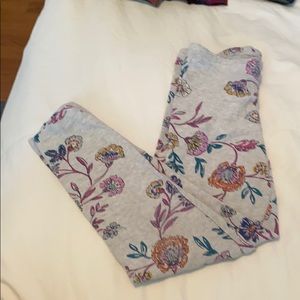 Old Navy Floral Leggings